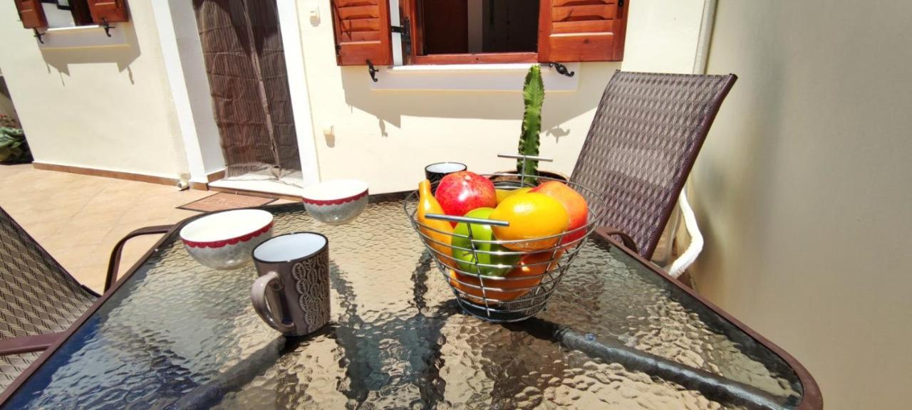Naxian Bliss Apartment Agkidia Exterior foto